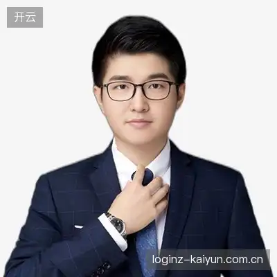 龙玲文